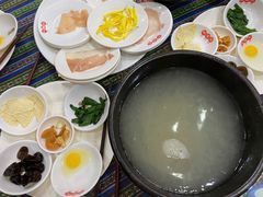 -桥香园过桥米线(国贸店)
