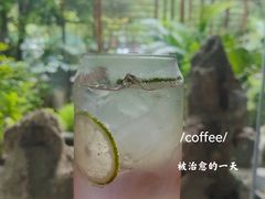 -谷咖啡·鲜花绿植花园餐厅