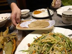 牛肉圆葱馅饼-蒙古人烤羊大师·绿野餐厅(工农大路店)