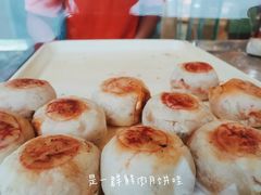 鲜肉月饼-长发西饼(临顿路店)