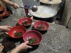 -张阿三馄饨店