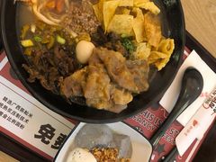 -粉探营螺蛳粉(长宁龙之梦店)