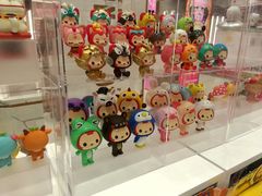 -泡泡玛特POPMART(蓝色港湾店)