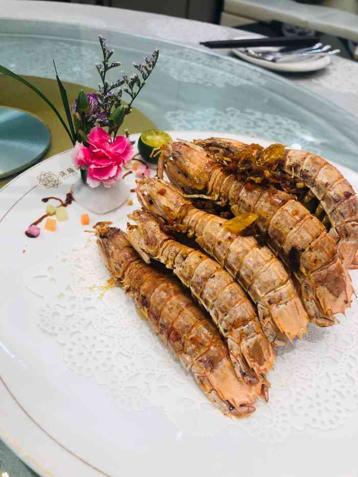 惠州| 澳头海鲜大饭店,蚝宴五色