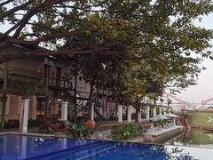 -喜洲吧·江畔老船厂·庭院餐厅(喜临院店)