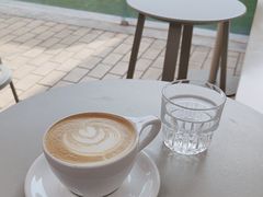 -UNI UNI(环亚凯瑟琳店)