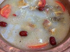 -阿婆情腊排骨火锅(金虹路店)