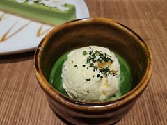 抹茶冰淇淋-柴务处·柴犬主题狗咖