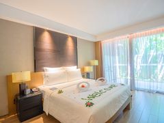 -三亚湾海居铂尔曼度假酒店