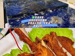 -小海豚•老字号海鲜餐厅(天涯店)