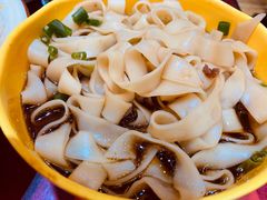 老妈面清汤-易老妈蹄花.特色川菜(人民公园总店)