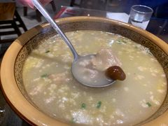 -富正毅三下锅·湘西韵味(天门山索道店)