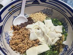 -蜗牛小馆醉乡民谣云南菜(惠新西里店)