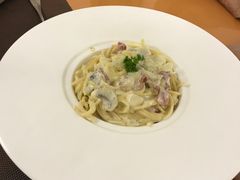-红房子西菜馆(淮海中路店)