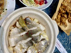 砂锅焗黄花鱼-1937青岛老味道·海肠捞饭·青岛菜(大鲍岛栈桥店)