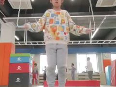 -悦动体能篮球羽毛球网球(三里河店)