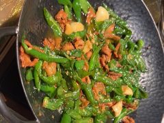 -洞庭土菜小炒馆(易发广场店)
