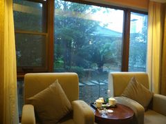 园景大床房-岳阳阿波罗御庭酒店