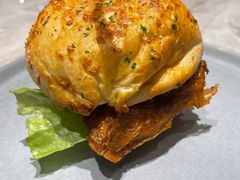 -必胜客(上海新南方商城PH店)