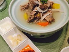 新疆手抓羊羔-新疆巴州金丝特餐厅(大钟寺店)