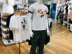 -优衣库(上海虹口龙之梦店)