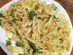 丁香鱼拌白菜丝-金谷园饺子·烧烤(人大总店)