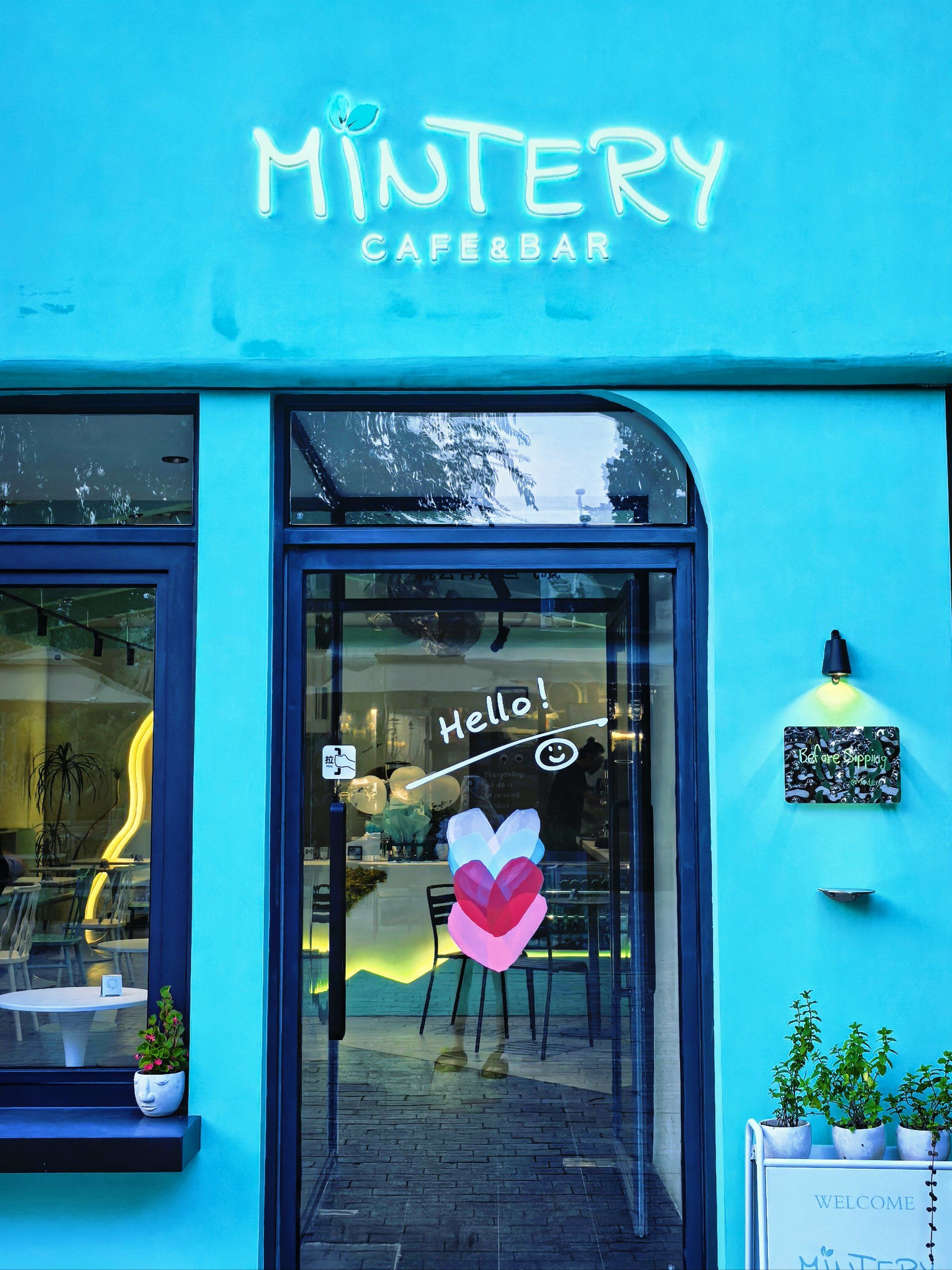 很惊喜～尤其是奶油培根意面!