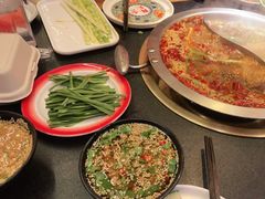 -沸炉重庆老火锅(军事博物馆店)