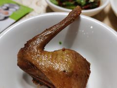 盐焗乳鸽-渔文乐农庄