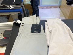 -爱革·洗衣改衣·洗鞋修鞋·洗包修包·奢侈品护理(宝地广场店)