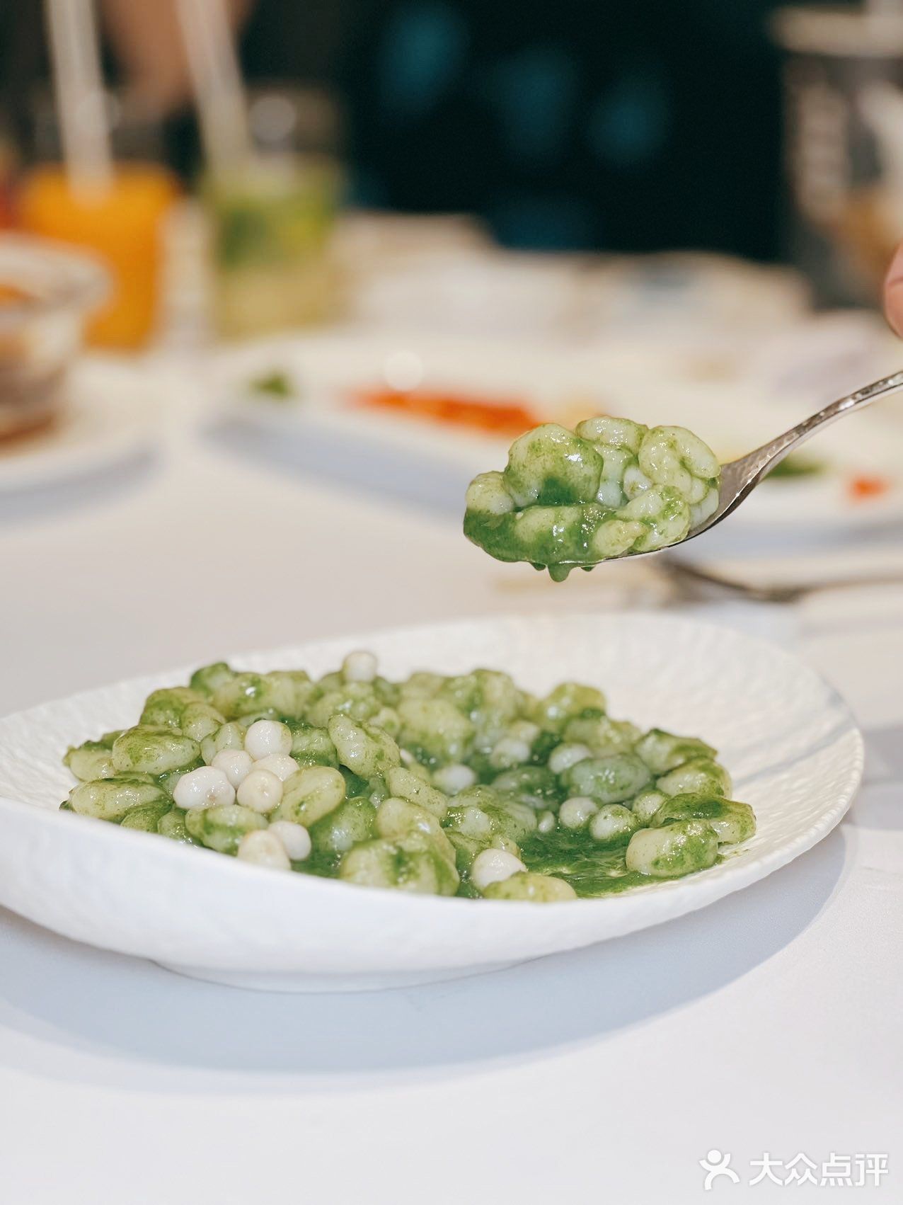 每次去圆鑫吃淮扬菜都吃的特别满意，用餐环境绝佳