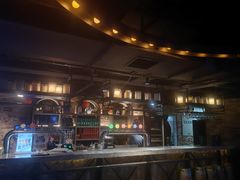 -麦凯伦烧烤·精酿超级工厂店(金桥总店)