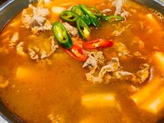 藕带酸汤肥牛-烤肉季饭庄