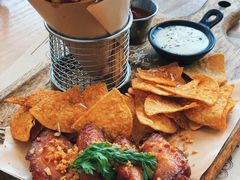 -Mark&Mars Restaurant