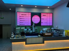 -蓝鲸国际少儿游泳训练中心(群力店)