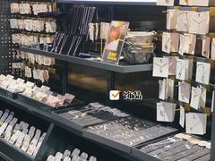 -酷乐潮玩(城西银泰城店)