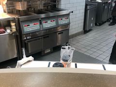 -麦当劳(新达汇三林店)