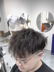 -茶发Salon·烫发染发理发