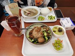 卤肉饭-菊儿人家·北京胡同菜(南锣鼓巷店)