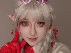 -米游妙妙屋cosplay换装自拍摄影体验馆