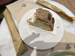 经典栗子蛋糕-Peet's Coffee皮爷咖啡(浦东世纪汇店)