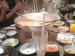 -湊湊火锅·茶憩(新中关购物中心店)