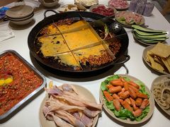 -岗上渣渣老火锅(两路口店)