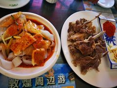-壹阁胡羊焖饼(特色小吃街店)