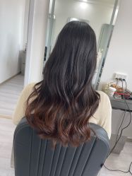 -LILI·HAIR SALON理理造型