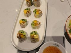 芒果鱼柳米纸卷-美奈小馆·越南料理(中航城君尚购物中心店)