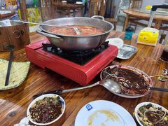 -苗侗地道红酸.酸汤鱼·酸汤牛肉