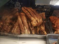 -老鼎万春卤菜(五代传承创始老店)