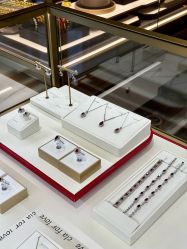点击看大图 -Cindy Jewelry·钻戒·彩色宝石