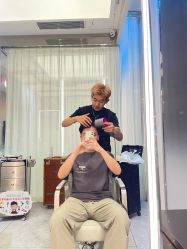 -PE SALON